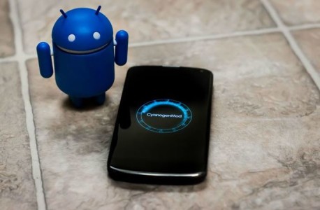 Stable CyanogenMod 11 Android 4.4 KitKat ROM for Galaxy Nexus