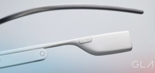 Google Glass XE 12 Update to Take Snapshots, Add YouTube and New Hangouts