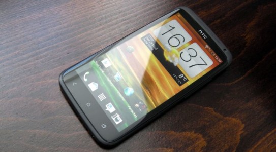 No Further Android 4.2.2 Updates for the 2012 HTC One X + Flaghships
