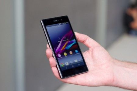 Sony Xperia Z1S Comes Along with a Year of Free Playstation Plus