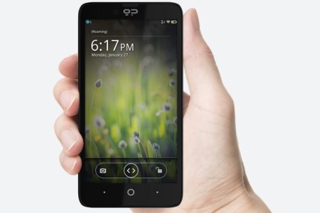Multi-OS Geeksphone Revolution Smartphone