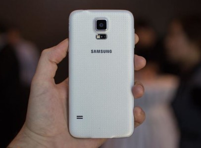 AT&T to Roll Out Samsung Galaxy S5 in April