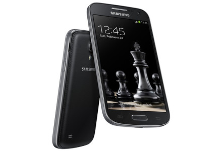 Samsung Galaxy S4 Black Edition Now Available in the UK