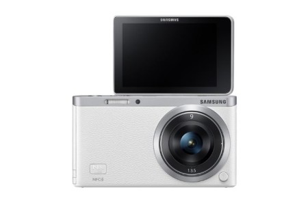 Samsung NX Mini Camera Officially Unveiled with 20.5MP