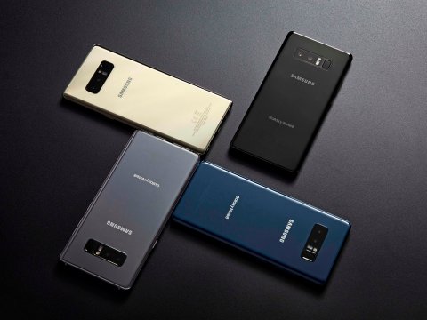 Insert a Micro SD Card on Your Galaxy Note8