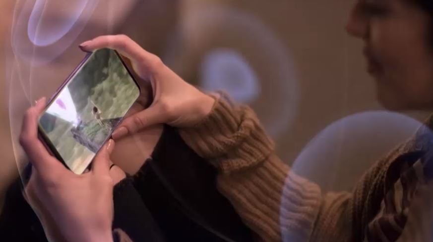 Galaxy S9: Enjoy Stereo Speakers tuned by AKG