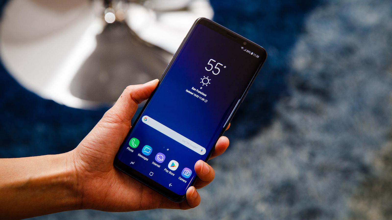Galaxy S9 Plus: Learn to Keep Screen On for Longer