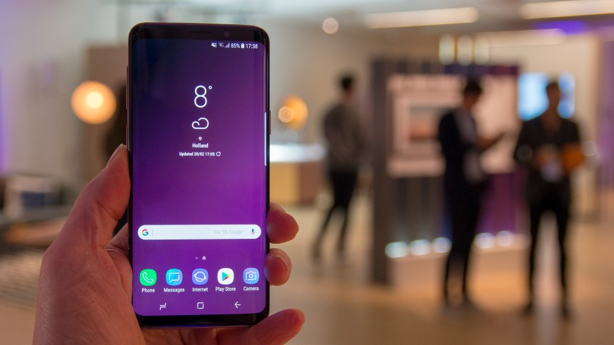 Keep Samsung Galaxy S9 Screen On for Longer