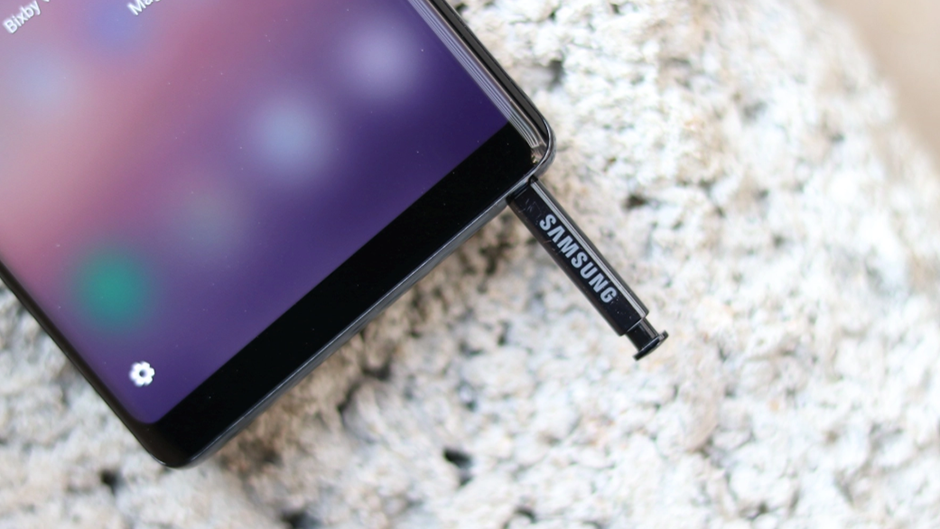How to Take Notes on the Fly with the New Note 9 S Pen