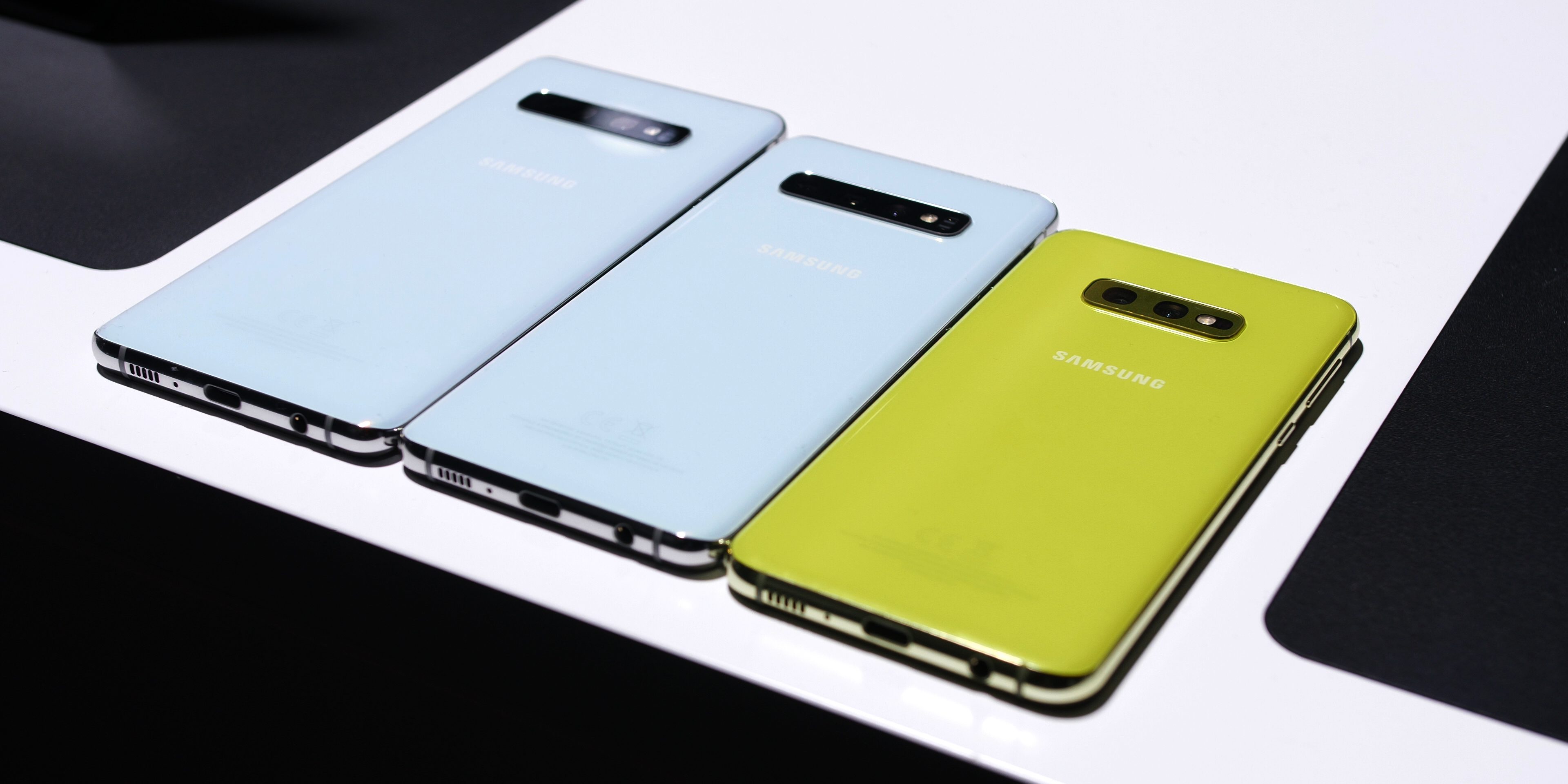 How to Turn On Notification Reminder on Galaxy S10E