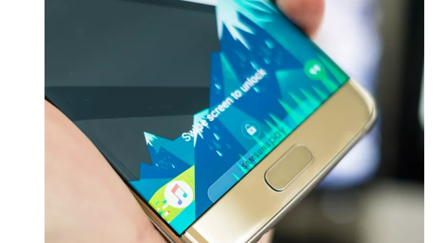 How to Change App Shortcuts on the S7 Edge Lock Screen
