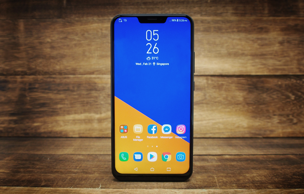 Learn to Use the Notch as a Battery Bar on Asus Zenfone 5Z